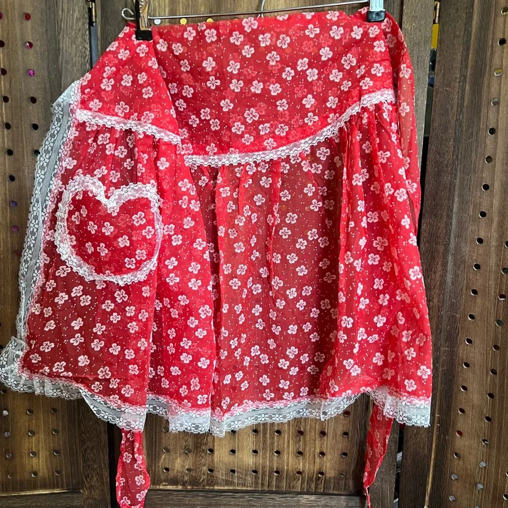 Vintage Apron Lot of 2 Yellow Floral Red Flora 50s 60s Kitsch Retro Pin Up